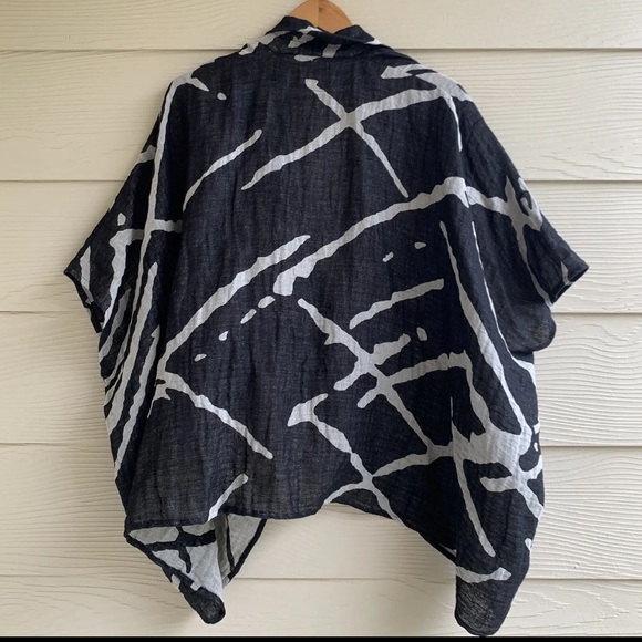 Kim Bernardin PARIS Lagenlook Linen 3/4 Sleeve Tie Front Top Kimono One Size - Picture 3 of 8